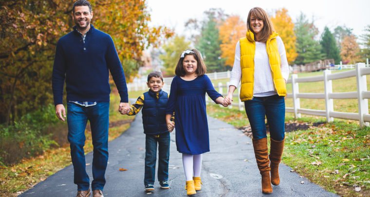 St. Louis Family Photographer | Longview Farm Park
