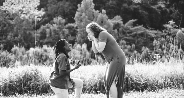 St. Louis Proposal Photography | Cliff Cave Park