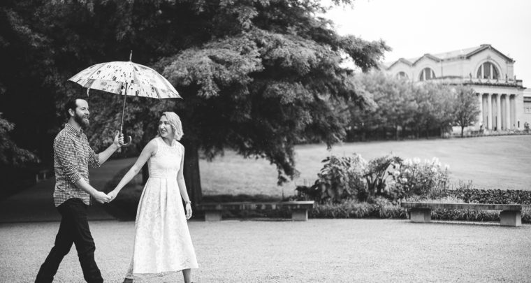 St. Louis Engagement Photography | Art Museum
