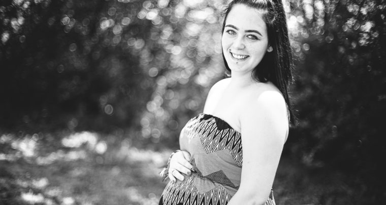 St. Louis Maternity Photography | Bee Tree Park