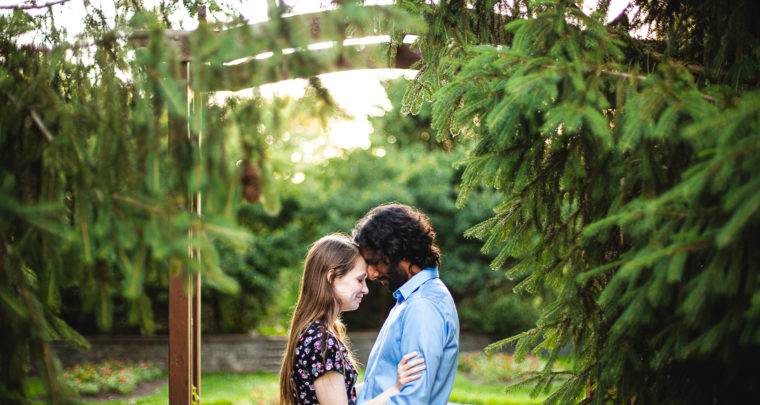St. Louis Proposal Photography | Oak Knoll Park