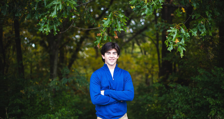 St. Louis Senior Photography | Longview Farm Park