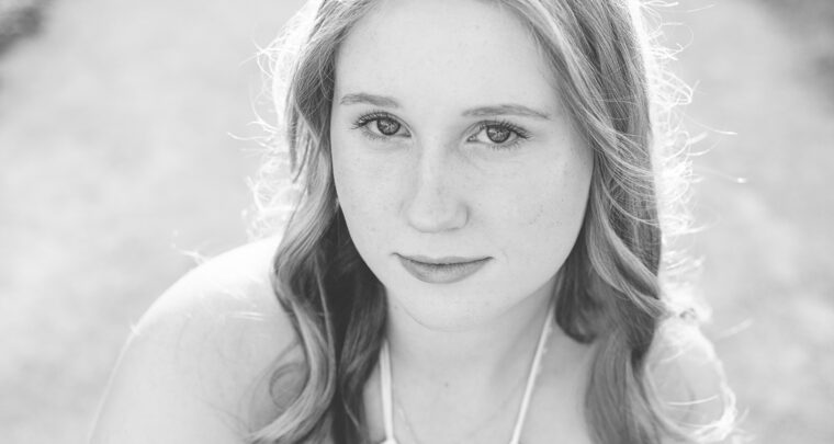 St. Louis Senior Portrait Photography | Grand Basin
